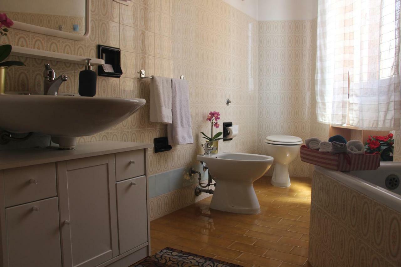 モンセッラート Gottardo Bed & Breakfast エクステリア 写真